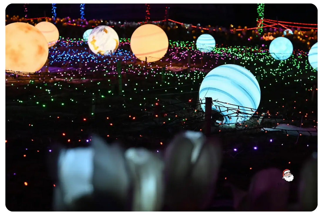 best-commercial-christmas-lighting-2025