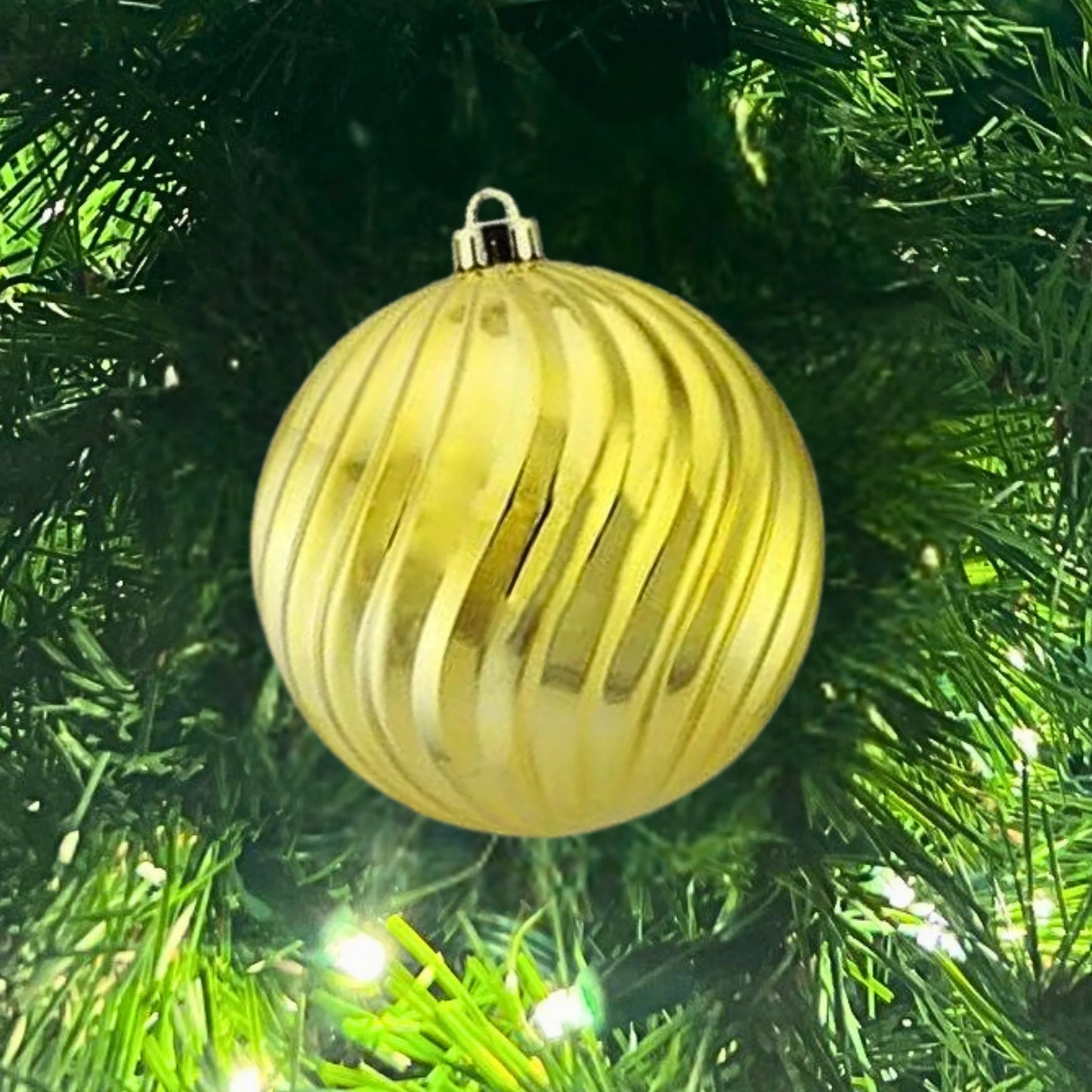 Gold-Ornament-Shiny-Swirl-2