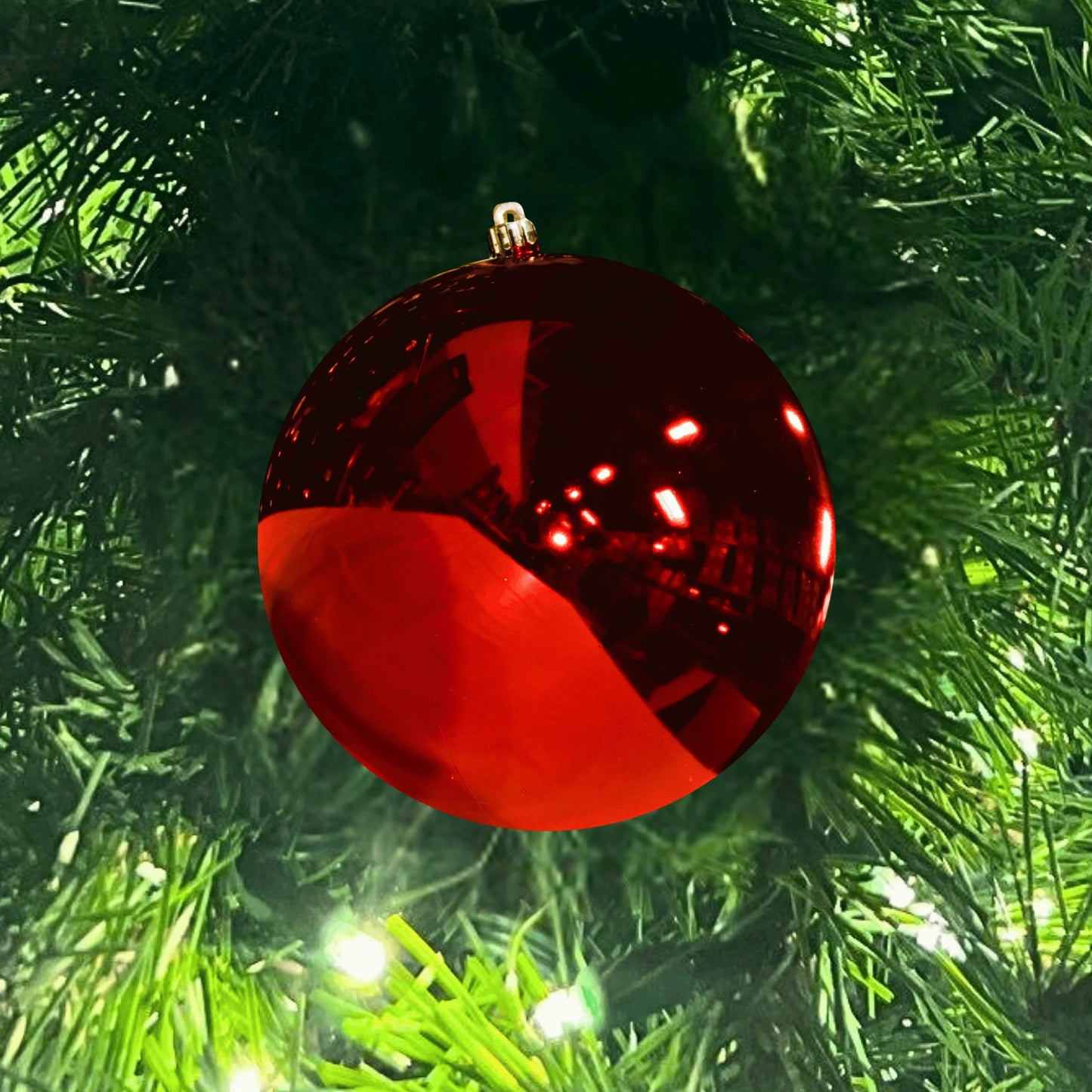 Red-Ornament-Shiny-Ball-2