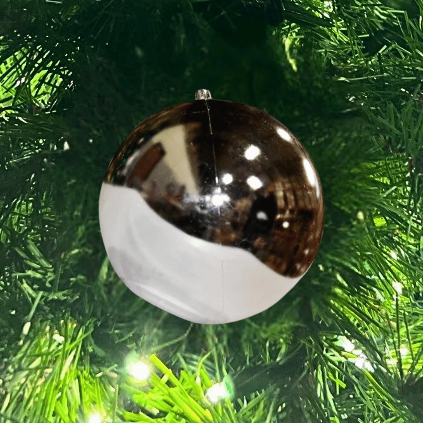 Silver-Ornament-Shiny-Ball-2