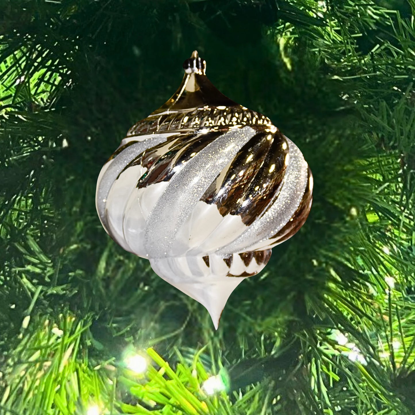 Silver-Ornament-Shiny-Swirl-Sequin-Onion-2