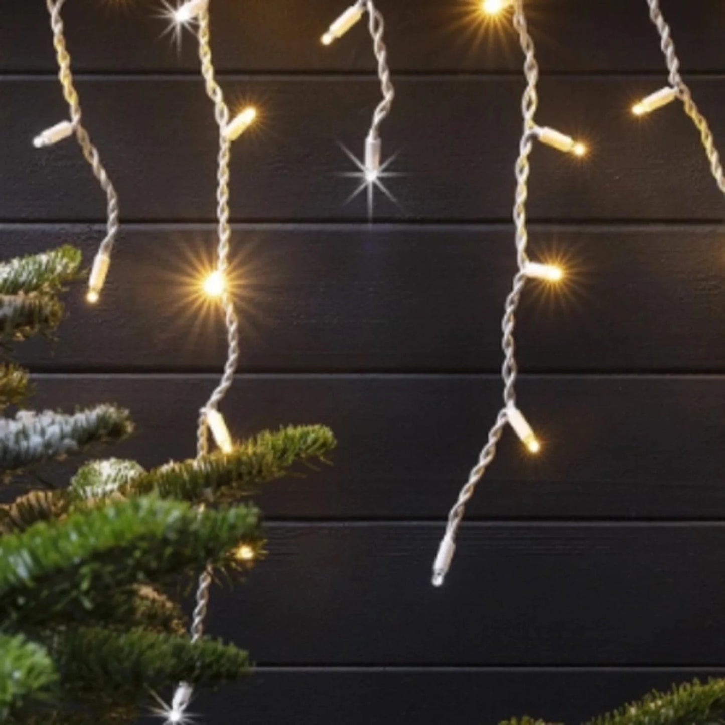 icicle-led-lights-warm-white-12.5ft-strand-18-drop-lengths-03