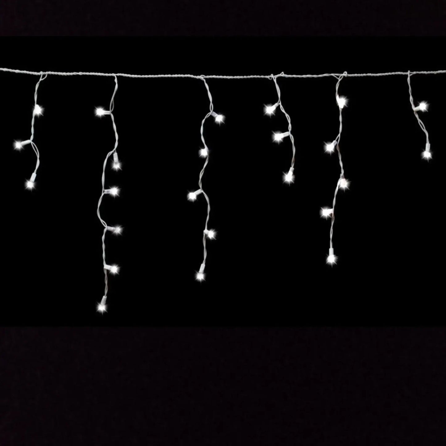 icicle-led-lights-warm-white-12.5ft-strand-18-drop-lengths-07