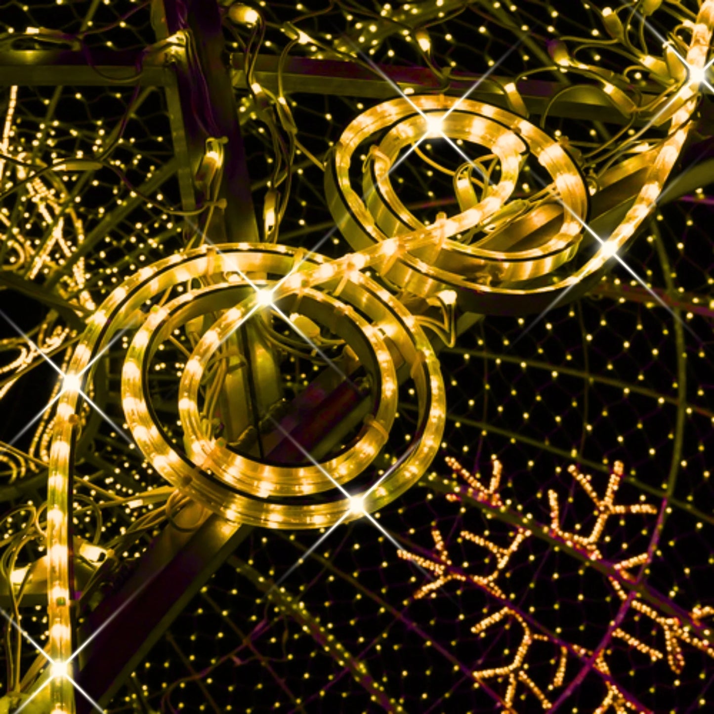 warm-white-twinkle-led-rope-light-38-150ft-roll-07