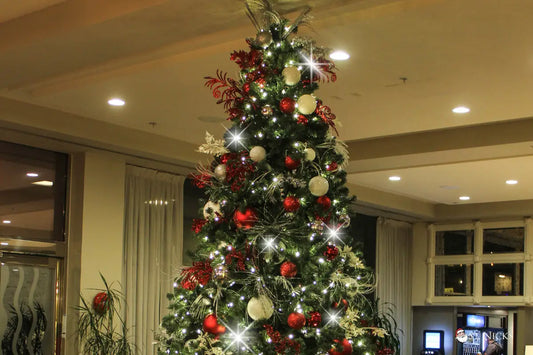 pre-lit-and-pre-decorated-christmas-trees