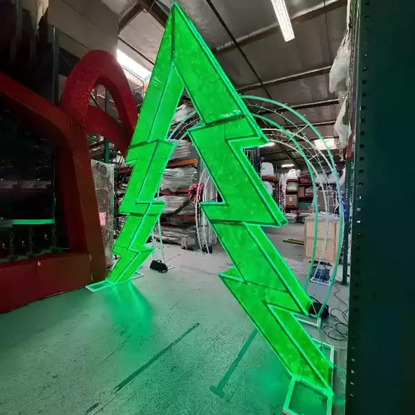 14ft-christmas-tree-walkthrough-arch-for-holidays-03
