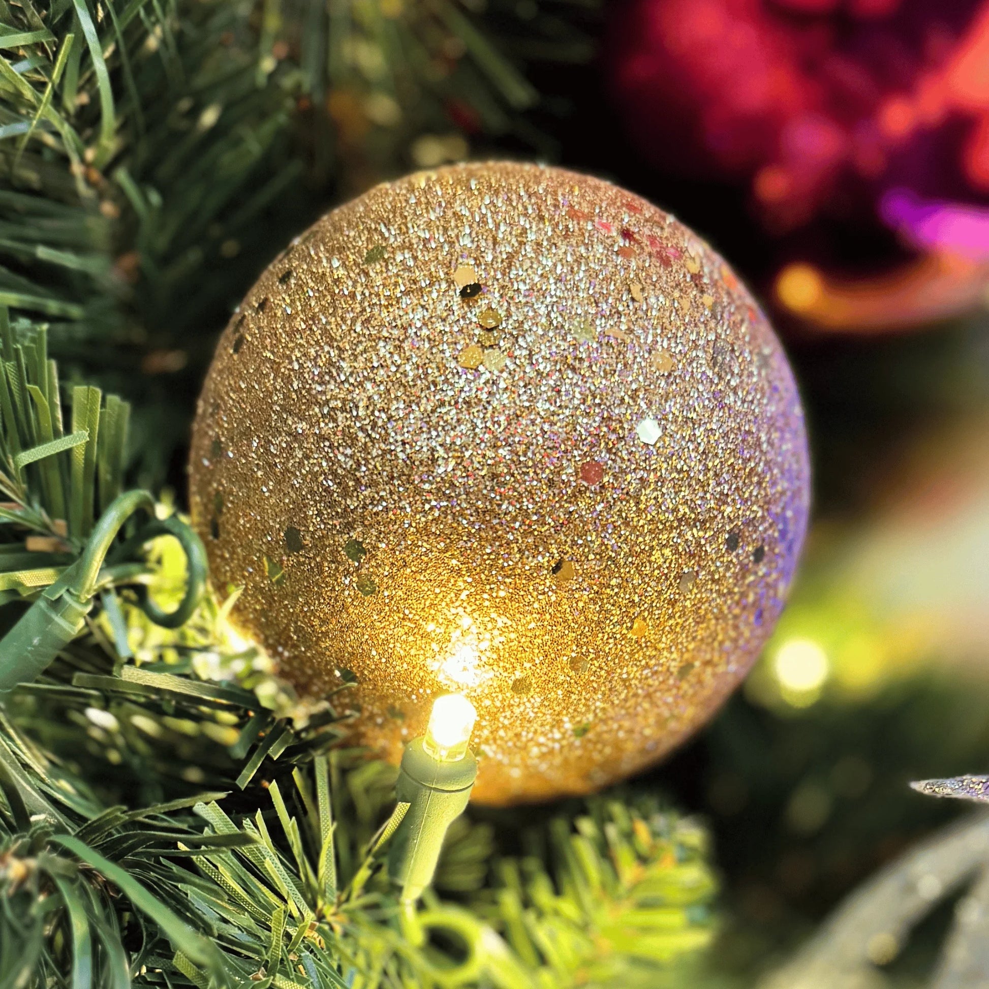Gold-Ornament-Glitter-with-Sequin-Ball-2