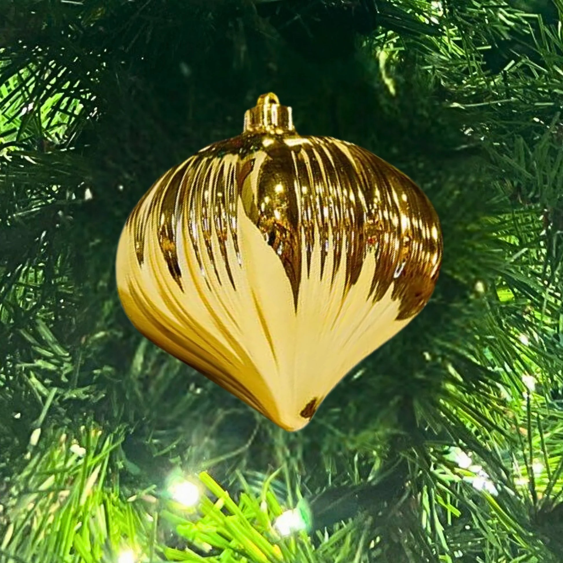 Gold-Ornament-Shiny-Onion-2