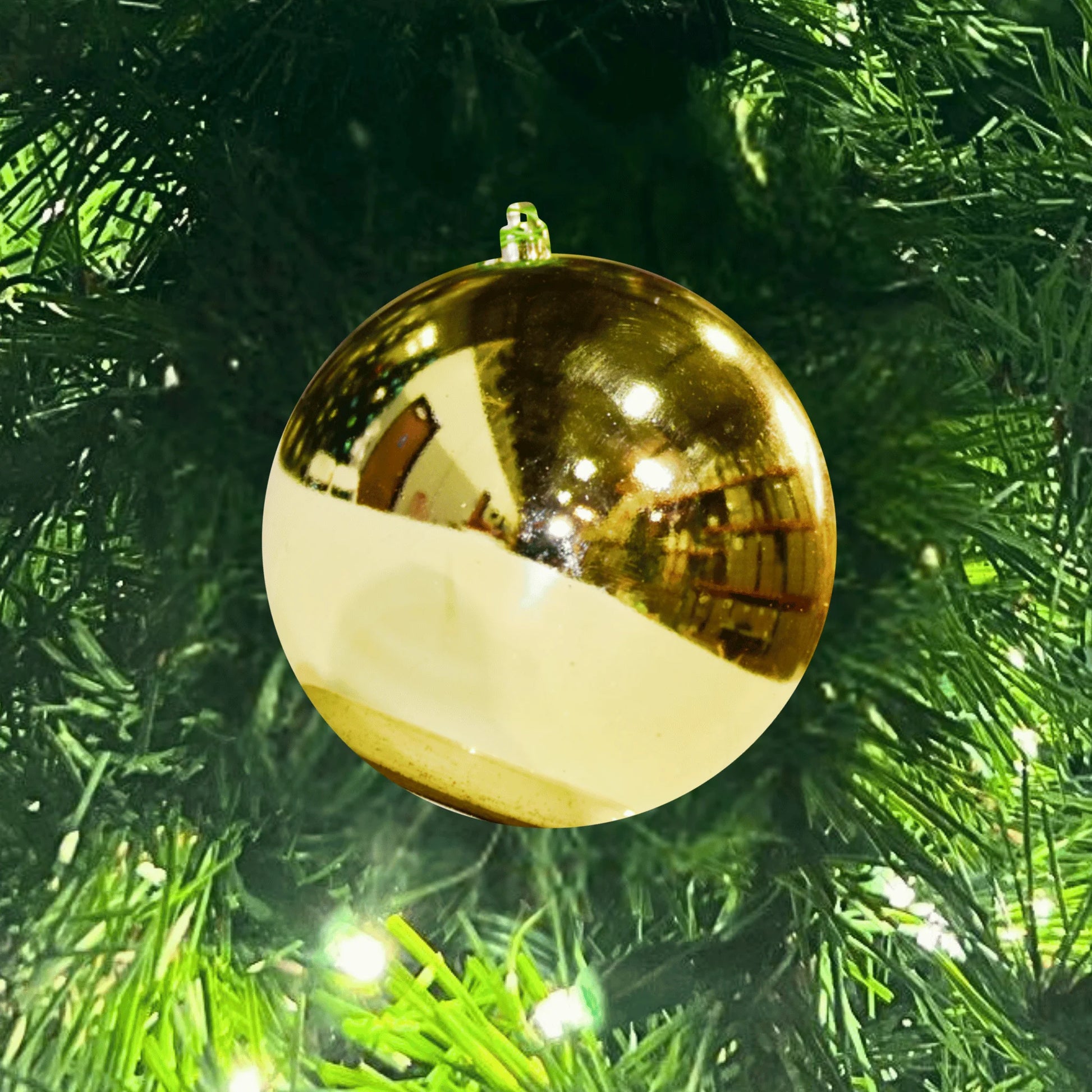 Gold-Shiny-Ball-Ornament-2