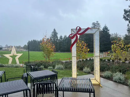 Lighted-Frame-with-Charming-Bow-for-Photo-ops-8ft-3