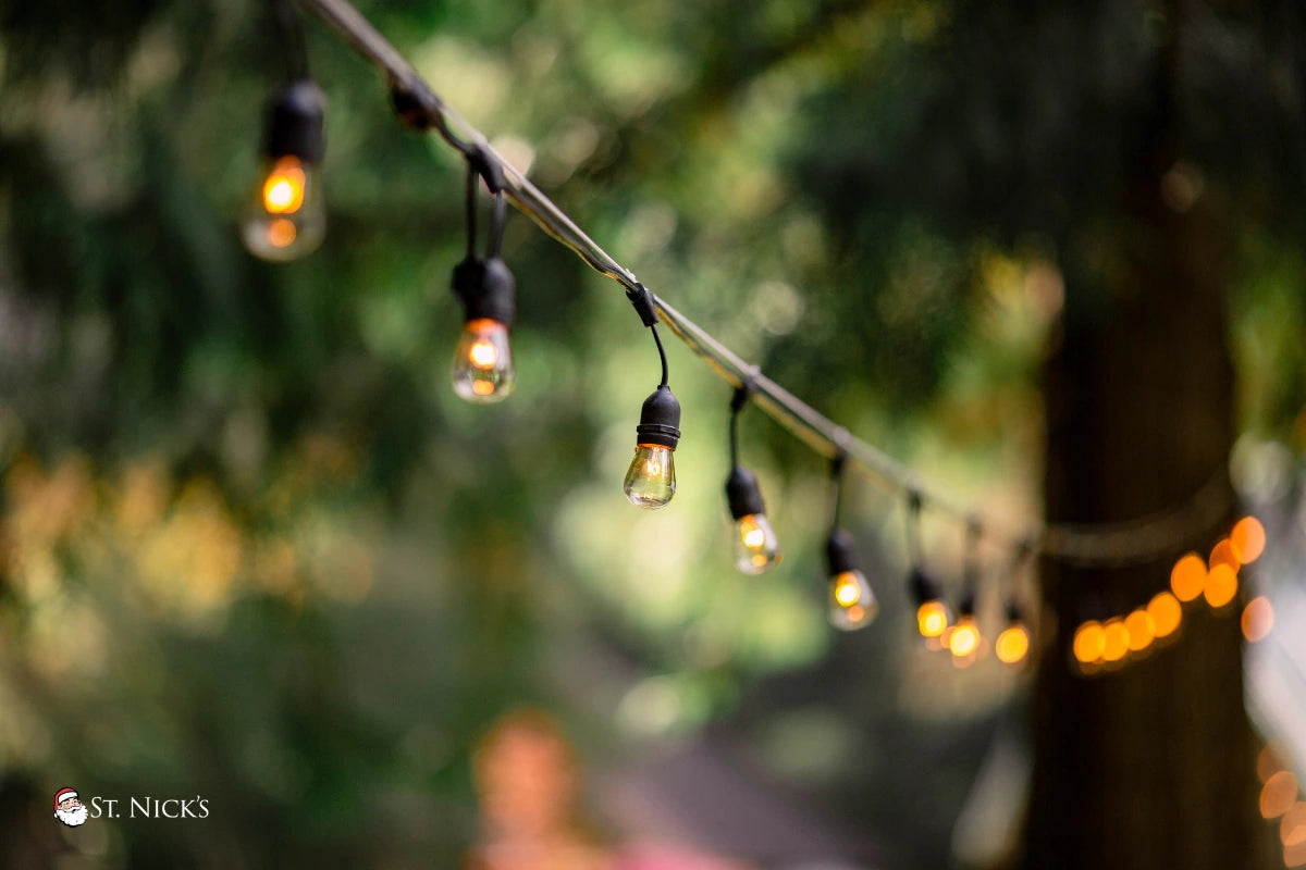 Outdoor-String-Lights-across-ceiling