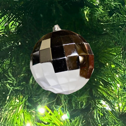 Silver-Ornament-Shiny-Diamond-2