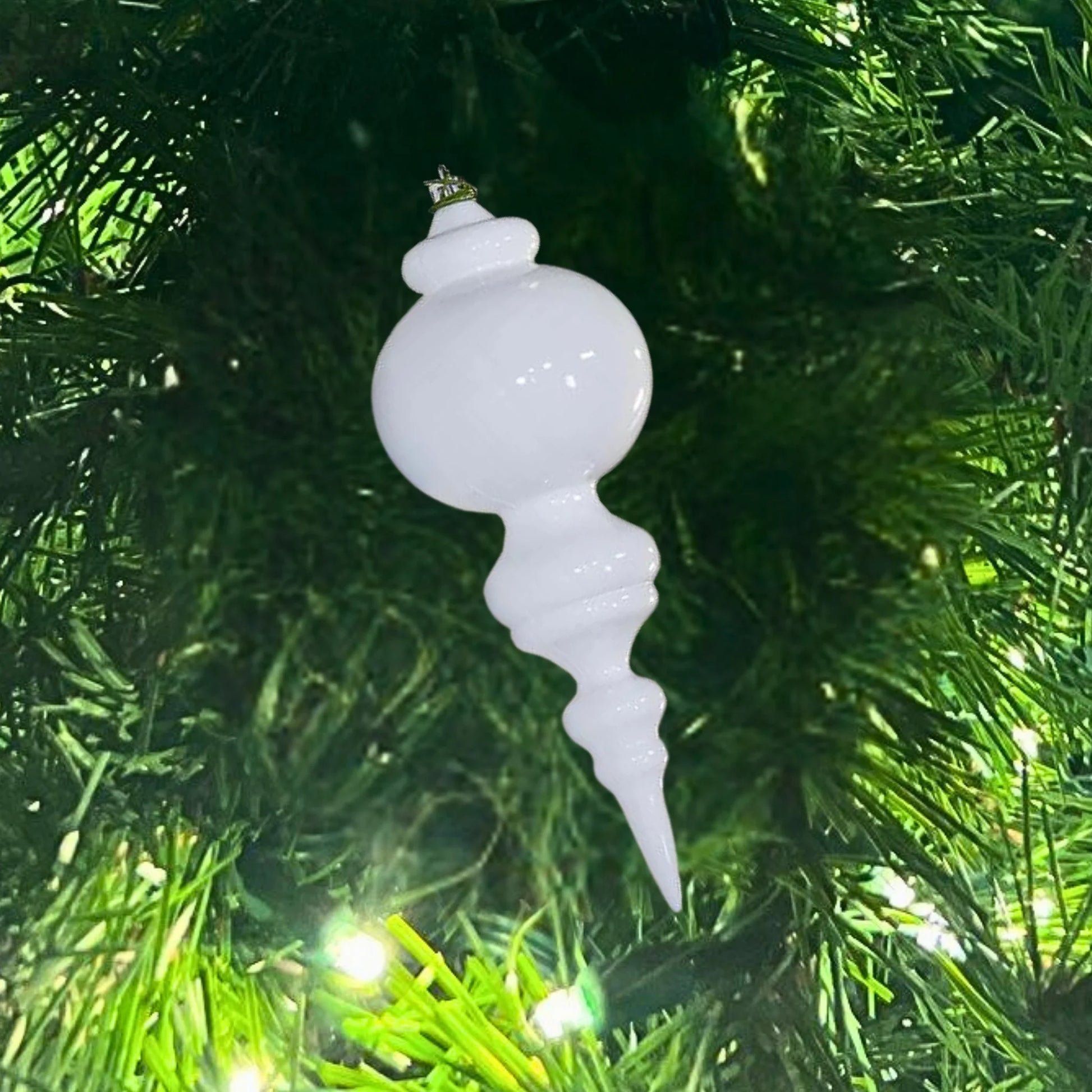 White-Shiny-Finials-2