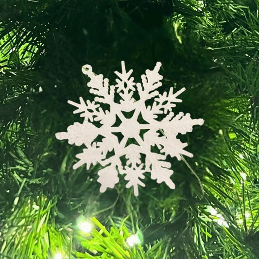 White-Snowflakes-Glitter-2