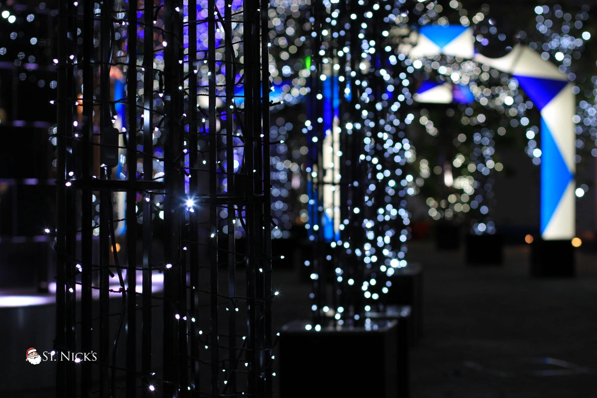 best-christmas-lights-decor-for-scavenger-hunt