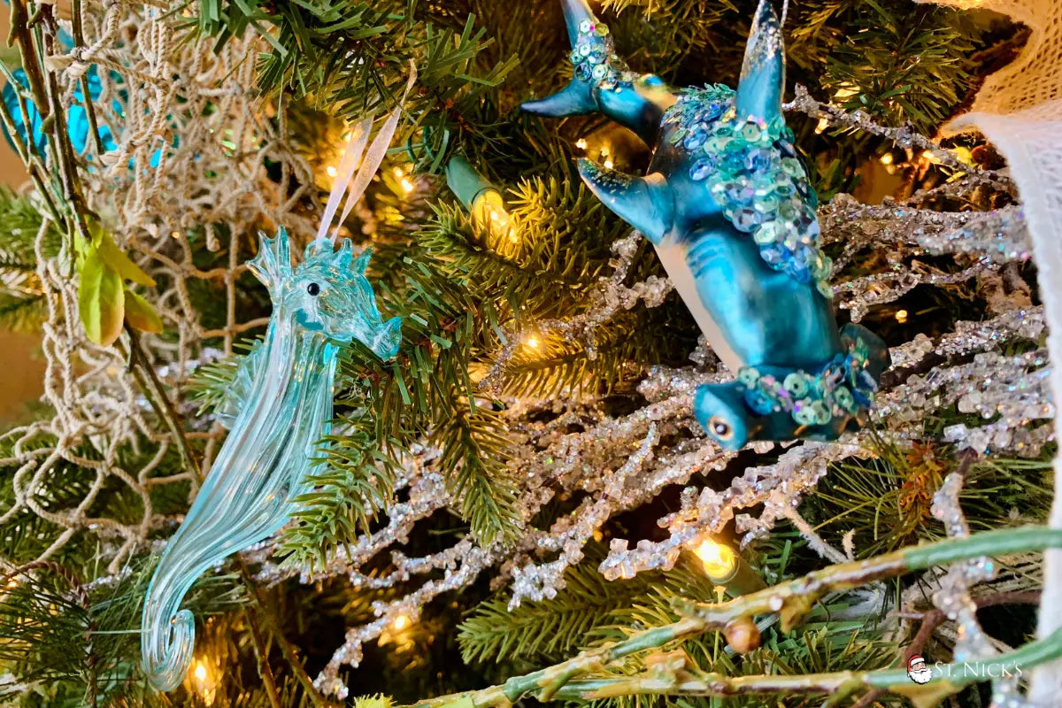 coastal-christmas-decorations