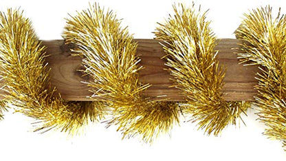 gold-tinsel-christmas-decor-garland-2500ft-st-nicks-CA