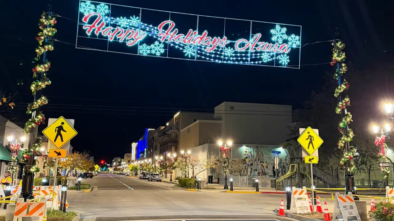 install-christmas-city-bid-municipal-street-downtown