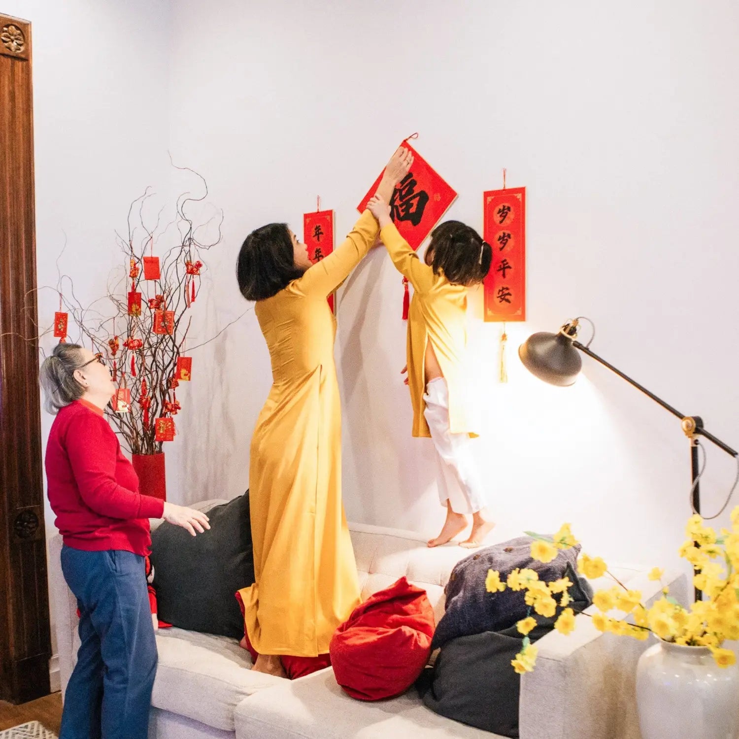 Lunar New Year wall hangings (Chinese and Vietnamese) - Decor