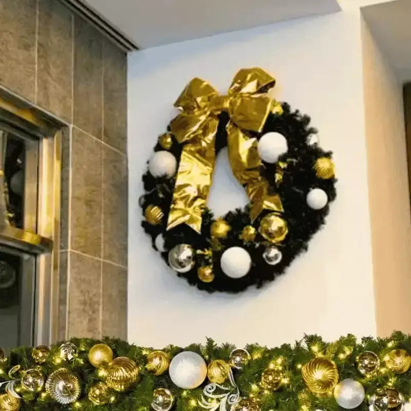 luxe-silver-and-gold-christmas-set-02