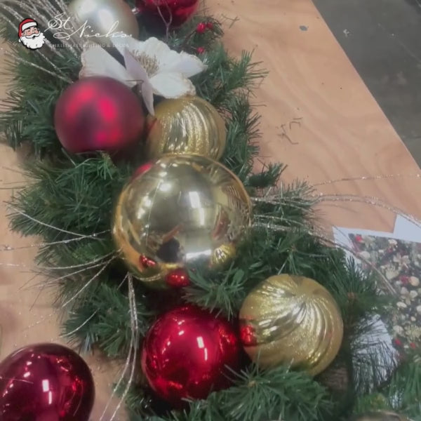 Gold-Shiny-Ball-Ornament-4