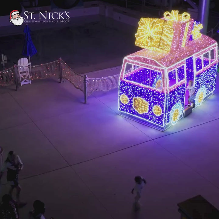 Product video featuring commercial blue twinkle LED mini lights and their vivid illumination on a green-wire light strand.