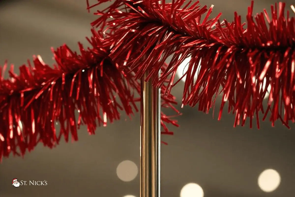 Front Door Valentine Garland Ideas for a Lovely Warm Welcome