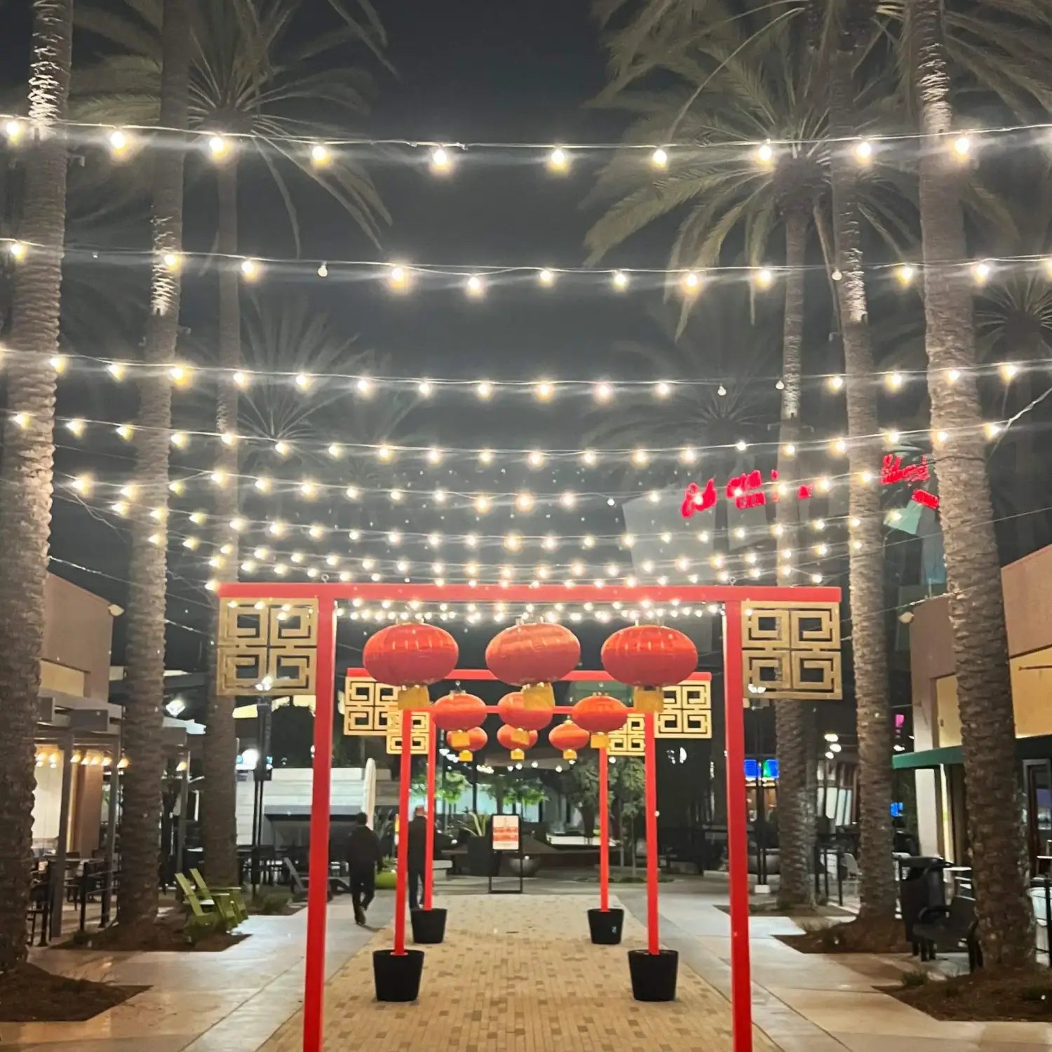 s14-warm-white-led-festoon-light-bulbs-faceted-street-lighting-1