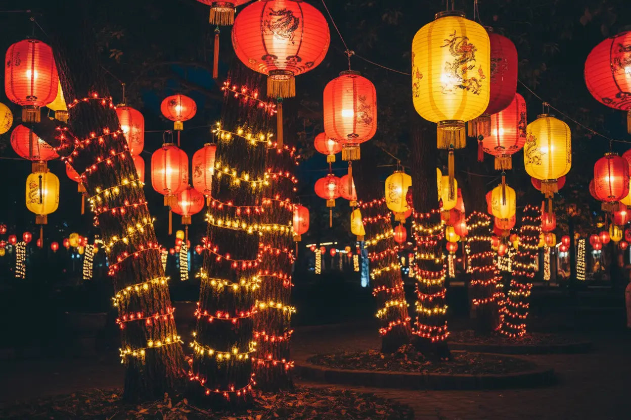 Top Lunar Décor for Malls Hotels and Restaurants in 2026